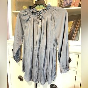 NWT Carmen Marc Vallo Blouse